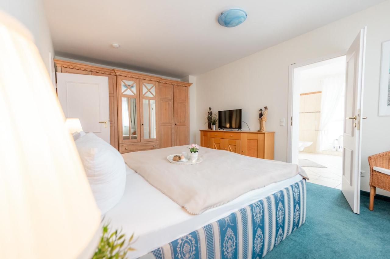 Villa Duene Mit Grosser Sonnenterrasse, Kamin, Wlan Und Tiefgarage Fuer 2-4 Personen Kühlungsborn Zewnętrze zdjęcie